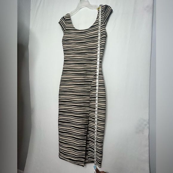 Brat Star Women's Form-Fitting Black and Tan Striped Cocktail Dress Size M - Picture 5 of 12